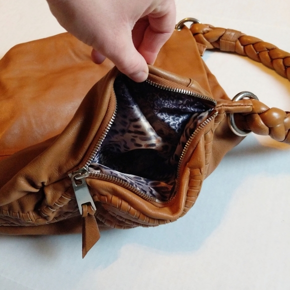 Fenn Wright Manson hobo bag leather - Picture 7 of 13